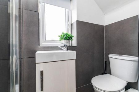 4 bedroom house to rent - Photo 4