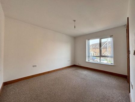 4 Pheasant Drive, Carrickfergus, BT38 8ZH - Photo 4