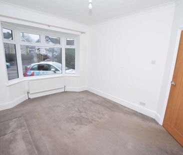 4 bedroom semi-detached bungalow to rent - Photo 1