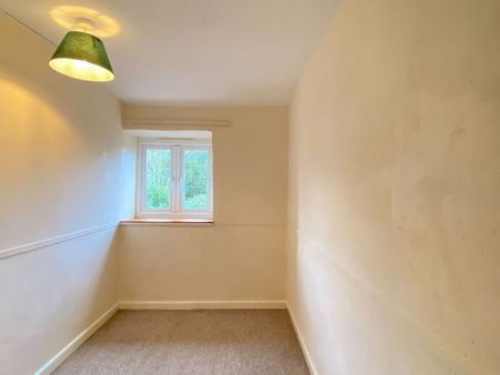 New Buildings, Milverton - Photo 3