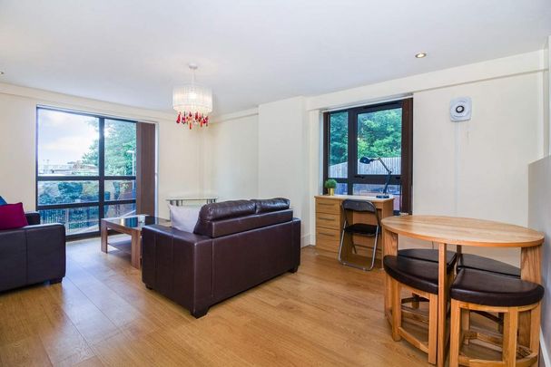 1 bedroom flat to rent - Photo 1