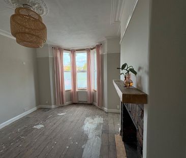 2 Bed Semi-Detached House, New Cheltenham Road, BS15 - Photo 5