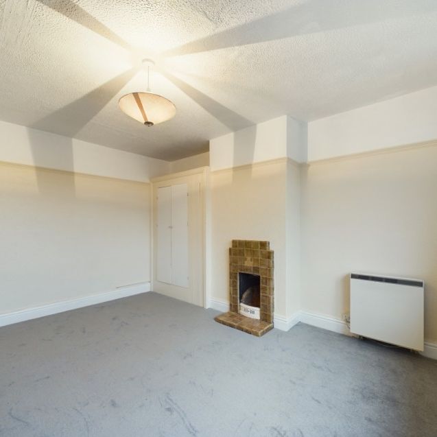 Whaddon Road, Cheltenham, GL52 - Photo 1