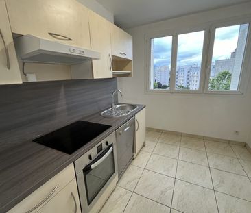 Appartement T2 à GRENOBLE - Photo 2