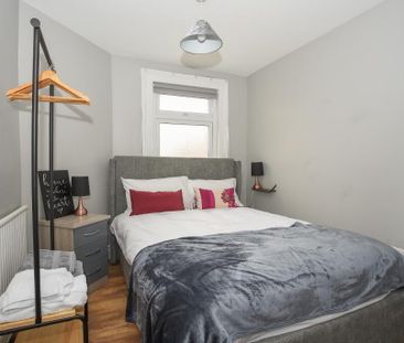 Unit 2, 17 Wellington Park Avenue, Belfast, BT9 6DT - Photo 4