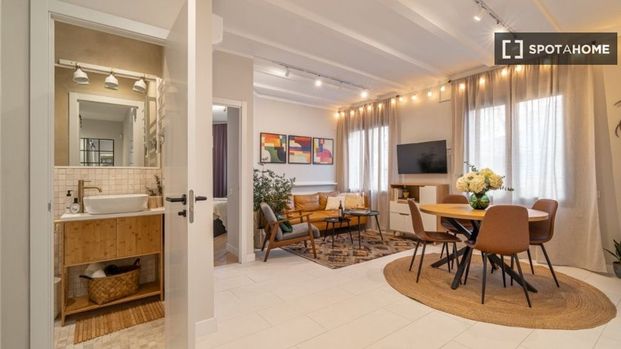 2 room luxury Apartment for rent in Barcelona, Spain - Photo 1