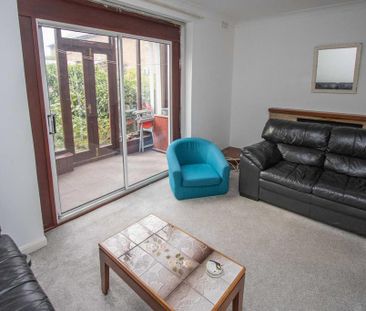 4 bedroom private hall to rent - Photo 6