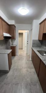 2 CH - 1 SDB - Laval - $1,300 /mo - Photo 3