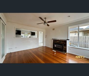 7 Breydon Ct, St Albans, Vic 3021 - Photo 1