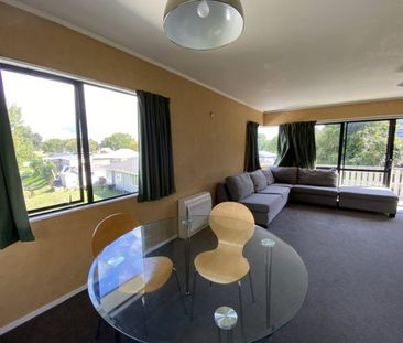 Convenient Choice - Photo 2