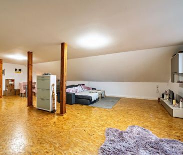 Schöne 2-Zimmerdachgeschosswohnung - Foto 1