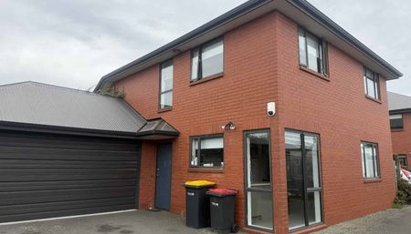 Riccarton - Modern 4 bedroom/2 bathroom Townhouse. Suit Mature Students/Working group! - Photo 5