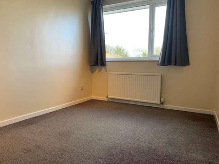 Ash Grove, Melbourn, Royston, SG8 - Photo 2