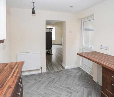 16 Eccles Street, Belfast, BT13 3GS - Photo 4