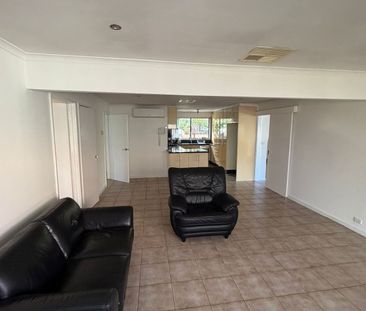 90 Main Road E, St Albans, VIC 3021 - Photo 4