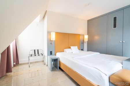 Welc(H)ome® by RIDA FLATS – D’dorf City! Charmant + Top Lage! Löffelfertig + Aufzug + Balkon + AC - Photo 4