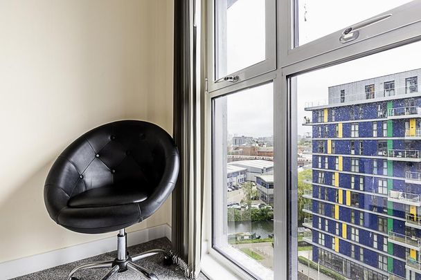 2 bedroom flat to rent - Photo 1