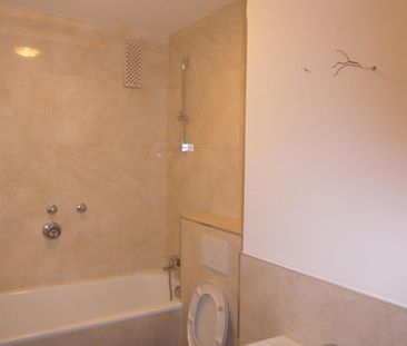 Schönes WOHNEN/HOMEOFFICE in Rhein Nähe mit großem sonnigen Balkon! - Photo 6