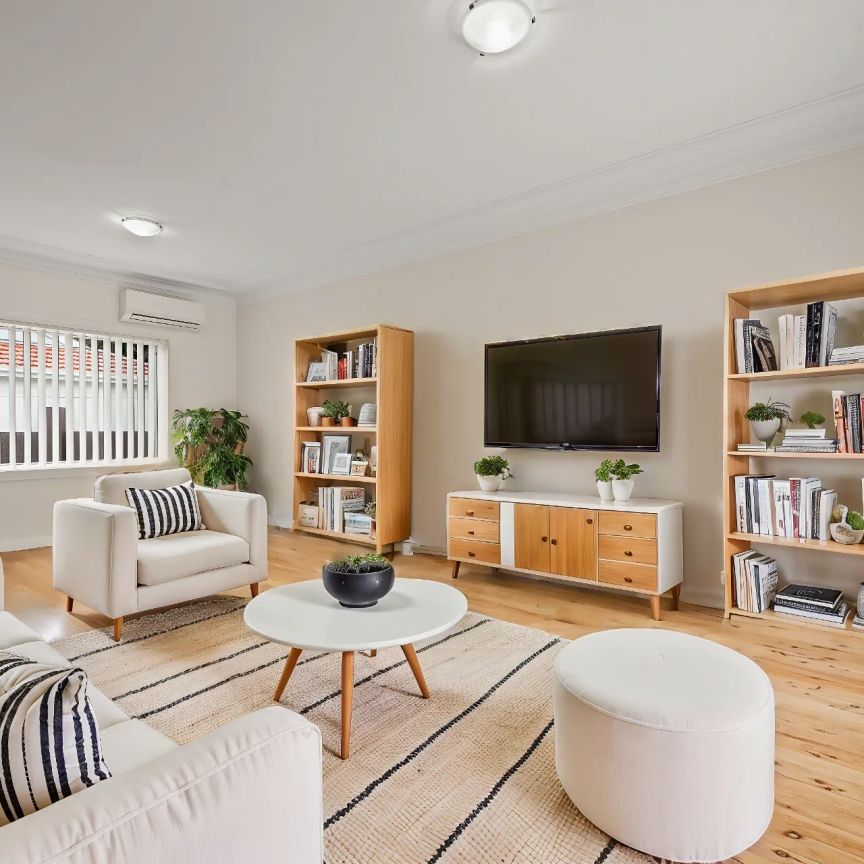 First open home 21st January 2026 - Recently renovated, spacious and light filled home - Photo 1