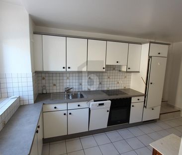 RÉNOVÉ AVEC TERRASSE PRIVATIVE - Photo 1