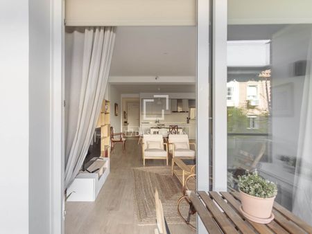 Excellent 3 Bedroom apartment for rent in Cuzco, Madrid, Madrid - Photo 2