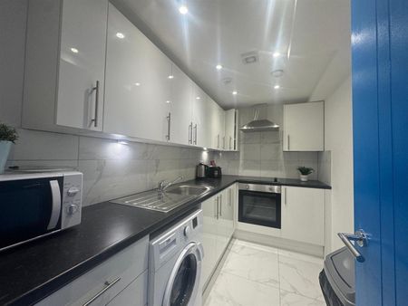 Studio Flat, Rock St, N4 - Photo 4