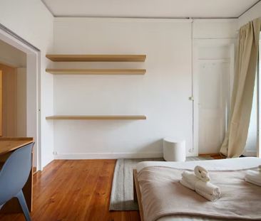 Rua de São Bento, Lisbon, Lisbon 1200 - Photo 1