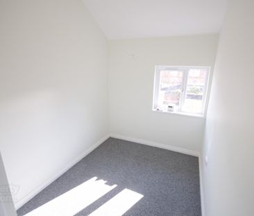28 Soudan Street, BT126LA, Belfast - Photo 5