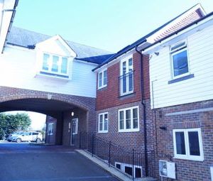 1 Bedrooms Flat to rent in Kings Court, East Sussex TN22 | £ 173 - Photo 1