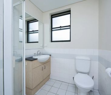 Perfect one bedroom apartment with the best facilities for summer! - Photo 1