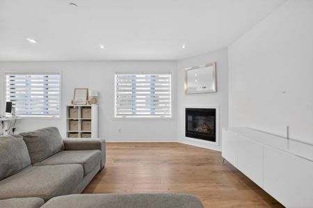 Appartement à louer - Laval (Chomedey) (Autres) - Photo 2