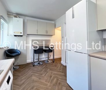 2 Bedroom Mid Terraced House for rent in Welton Mount - Photo 3
