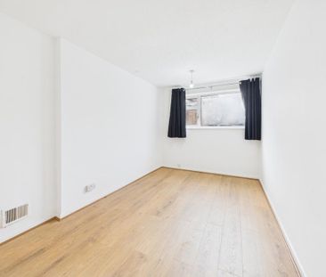 2 bedroom maisonette to rent - Photo 3