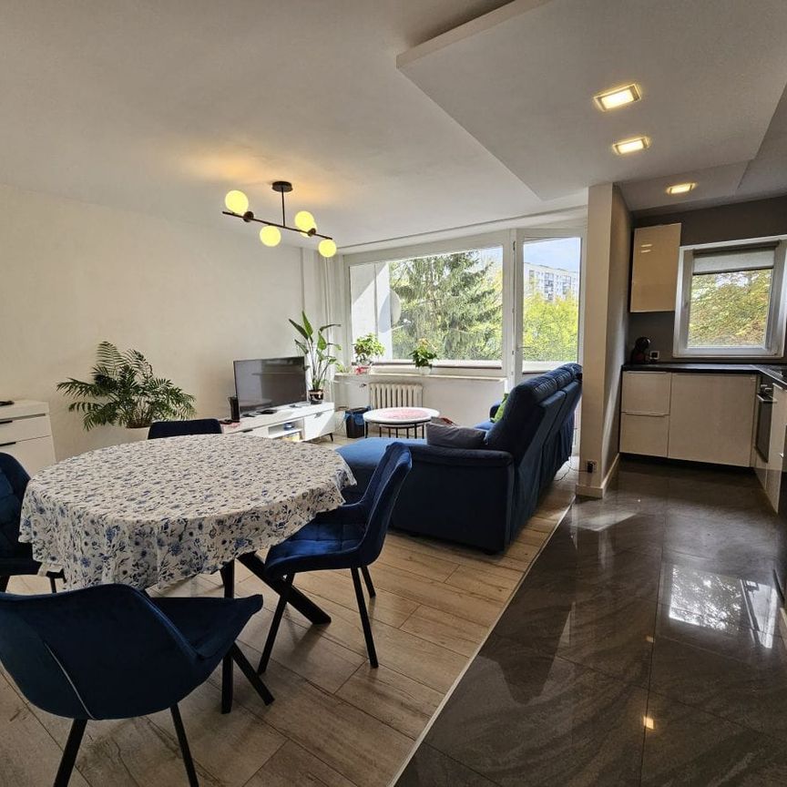 Jasne 3 pokoje z loggią w zieleni Mokotowa 52.68 m² - Photo 1