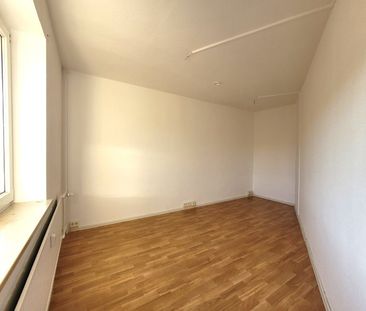 Familienfreundliche 4-Zimmer-Wohnung in ruhiger und gepflegter Haus... - Photo 2