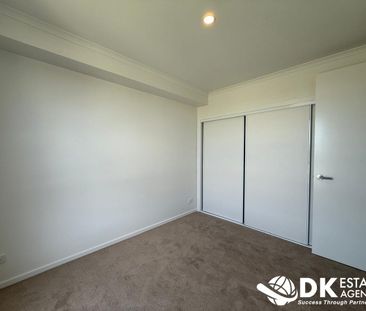 Modern and Low-Maintenance Living in the Heart of Wollert - Photo 1