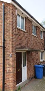 Springfield, Littleover, DERBY - Photo 4