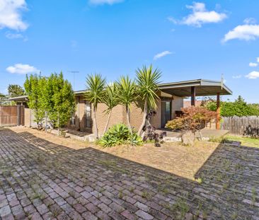 Welcome Home to Comfort and Convenience in Broadmeadows - Photo 2