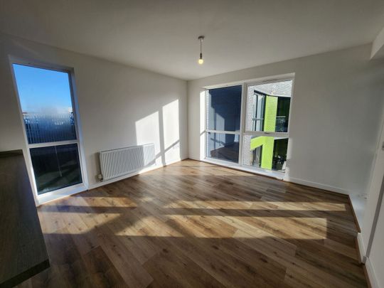 200 Stourbridge Road, Stourbridge, DY9 7BU - Photo 1