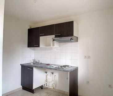 Location Appartement 2 pièces 45m² - Photo 3