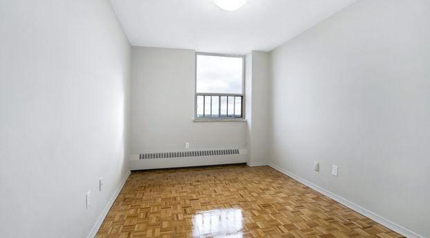 For Lease - 21 Welsford Gardens Unit# 204, Toronto, Ontario - Photo 1