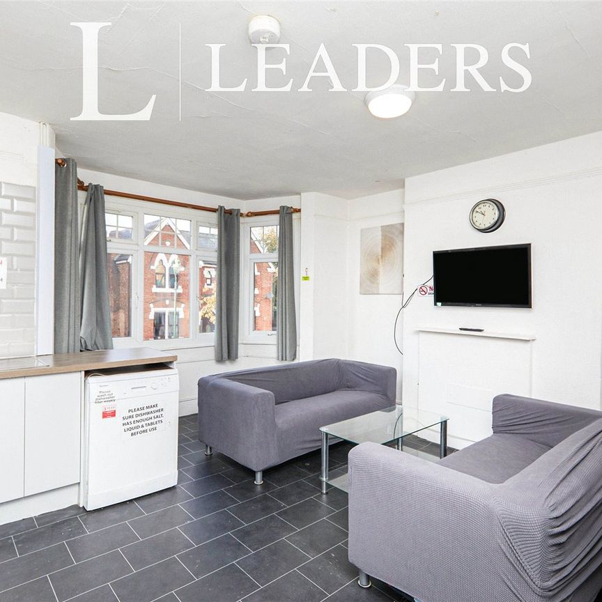 6 bedroom semi detached to rent Gedling Grove, Nottingham, Nottinghamshire, NG7 - Photo 1