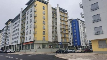 Apartamento T4 - Photo 2