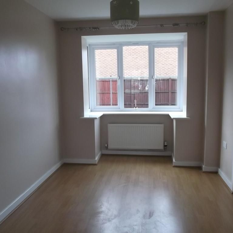 3 bedroom detached house to rent - Photo 1