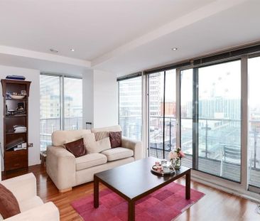 2 Bed Flat, Albion Street, LS2 - Photo 2