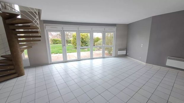 Location maison T5 100.00m² à Tinqueux (51430) - Photo 1