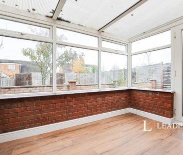 2 bedroom bungalow to rent - Photo 2