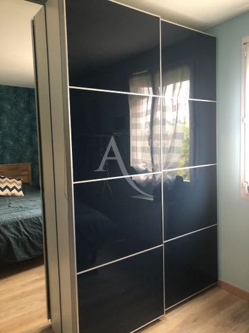 Location Appartement 2 pièces 51m² - Photo 4