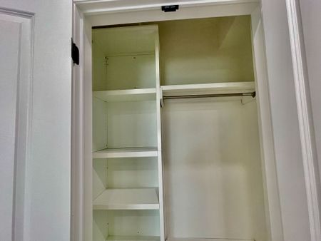 For Lease - 20 St Clair Gardens Unit# Upper, Toronto, Ontario - Photo 3