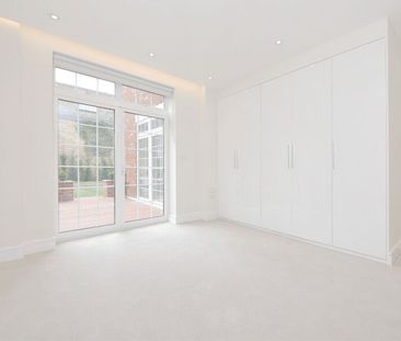2 Bedroom Flat To Let - Photo 1